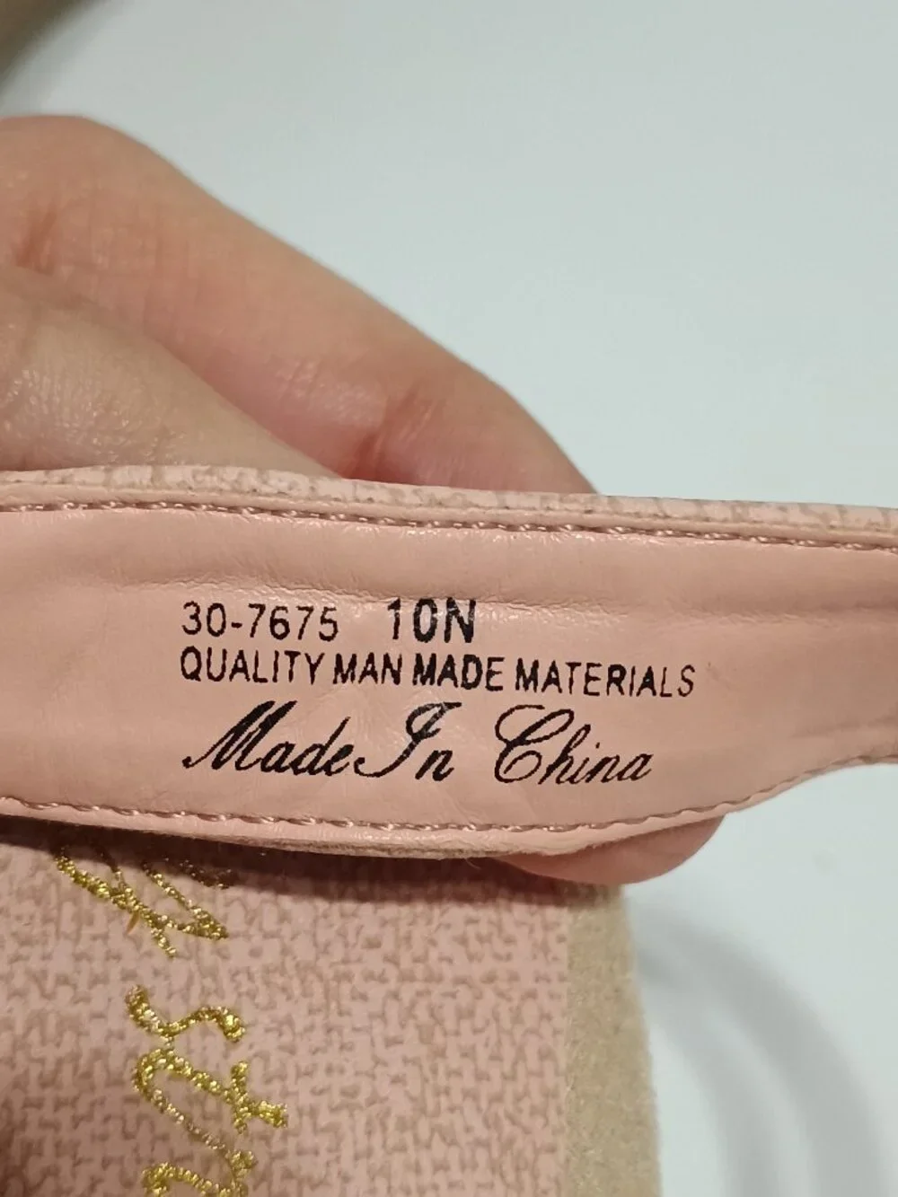 Easy Street Stacy Women’s 10N Blush Pink Perforated Espadrille Wedge Sandals